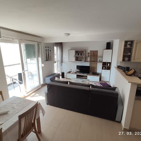 Apartman Antonela With Free Garage Parking Split Exterior foto
