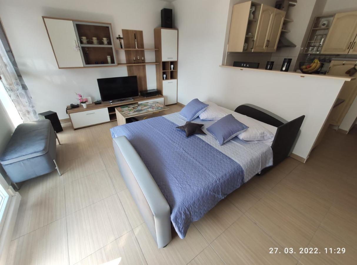 Apartman Antonela With Free Garage Parking Split Exterior foto