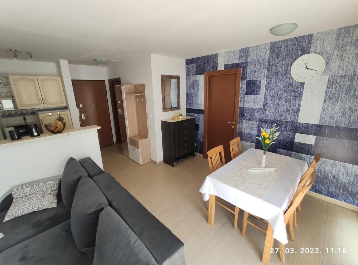 Apartman Antonela With Free Garage Parking Split Exterior foto