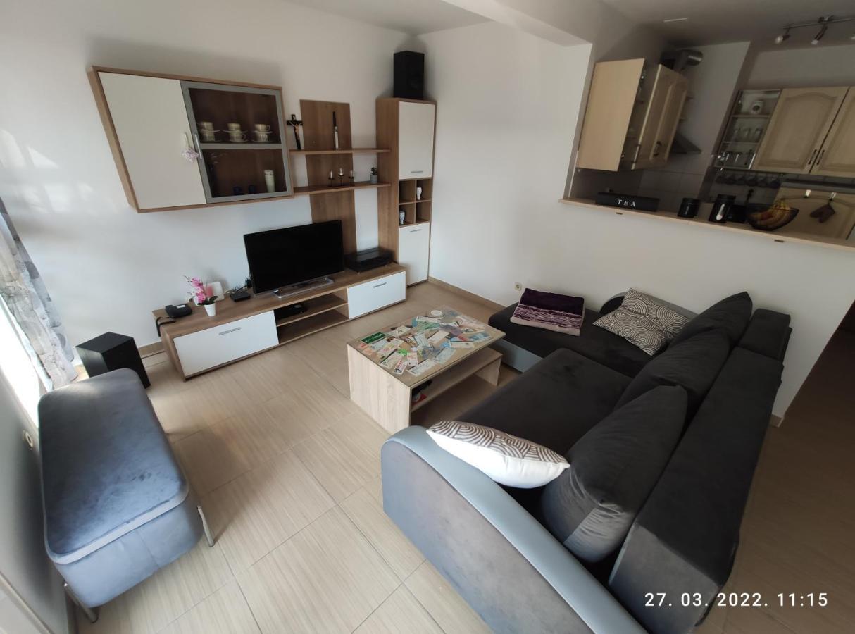 Apartman Antonela With Free Garage Parking Split Exterior foto